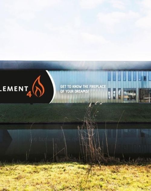 ELEMENT4 IS MOVING!